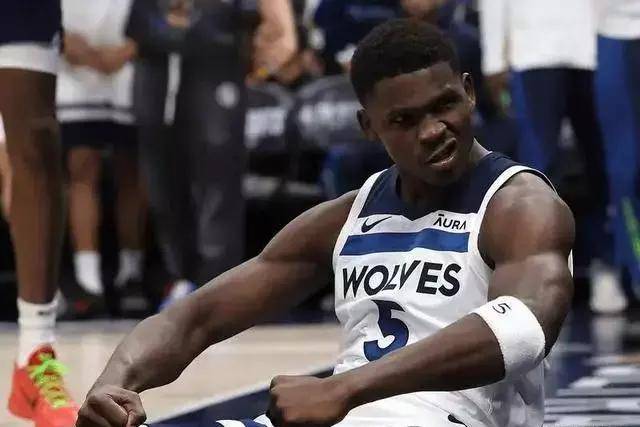 上海U17队顽强追平葡体U17，精彩对决以3-3收场